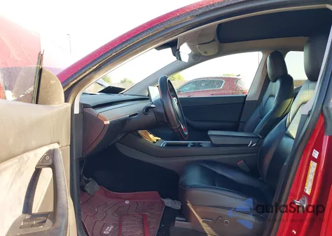 2021 Tesla Model Y из США, поврежденный, VIN 5YJYGAED7MF135497